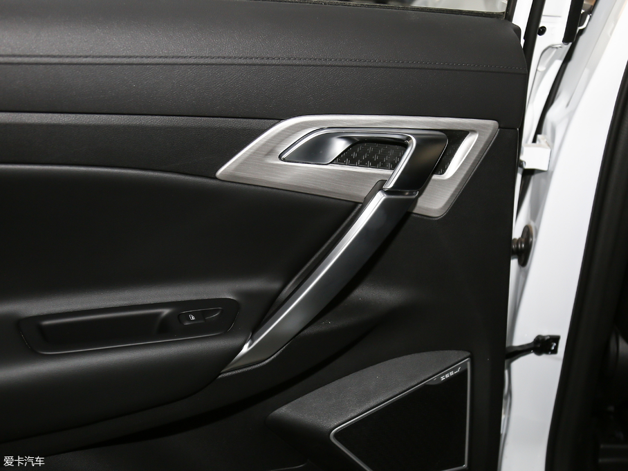 2018Խ 1.8TD ԄӃ