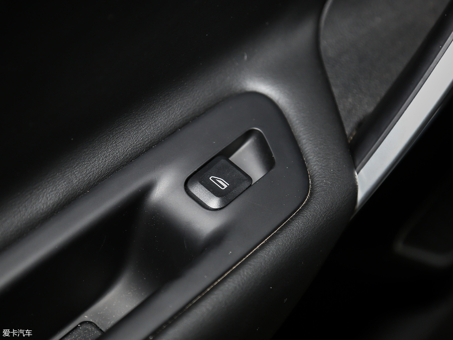 2018Խ 1.8TD ԄӃ(q)