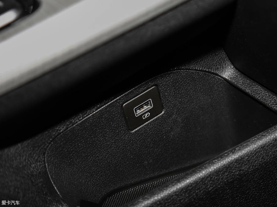 2018Խ 1.8TD ԄӃ