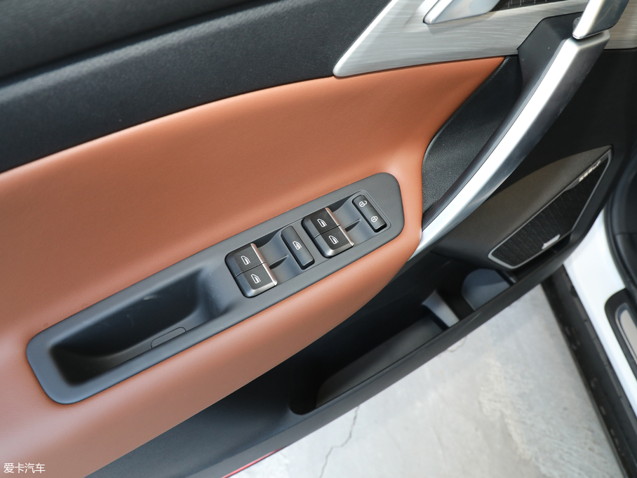 2018�Խ 1.8TD �Ԅ����������4G����