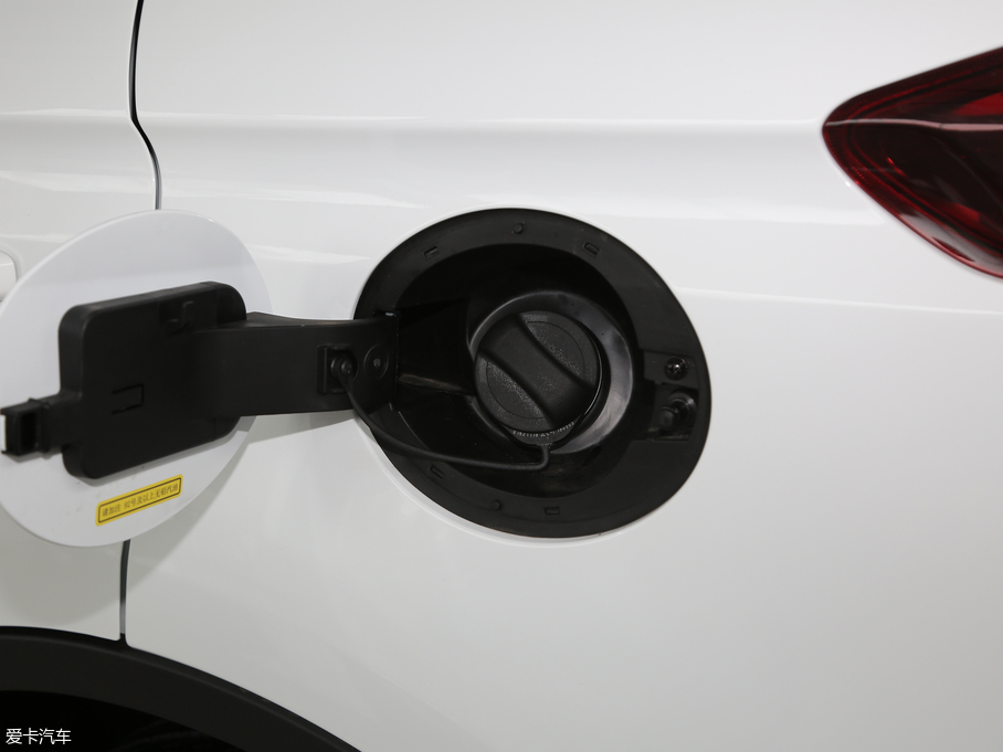 2018Խ Ŀ1.8TD ԄӃ(q)(lin)4G(lin)