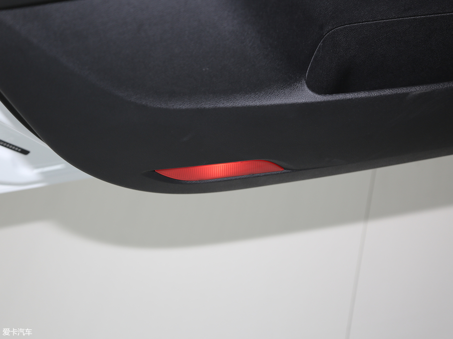 2018Խ Ŀ1.8TD Ԅ(dng)(q)(lin)4G(lin)