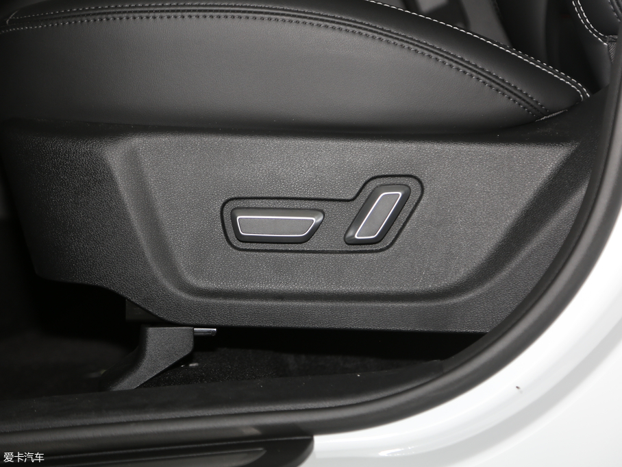 2018Խ Ŀ1.8TD ԄӃ4G