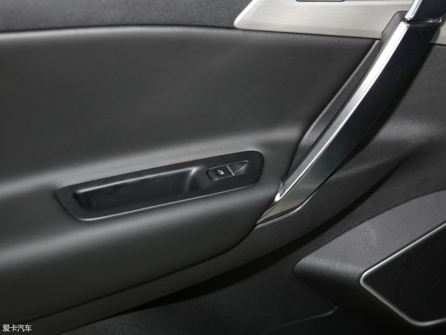 2018Խ Ŀ1.8TD ԄӃ4G