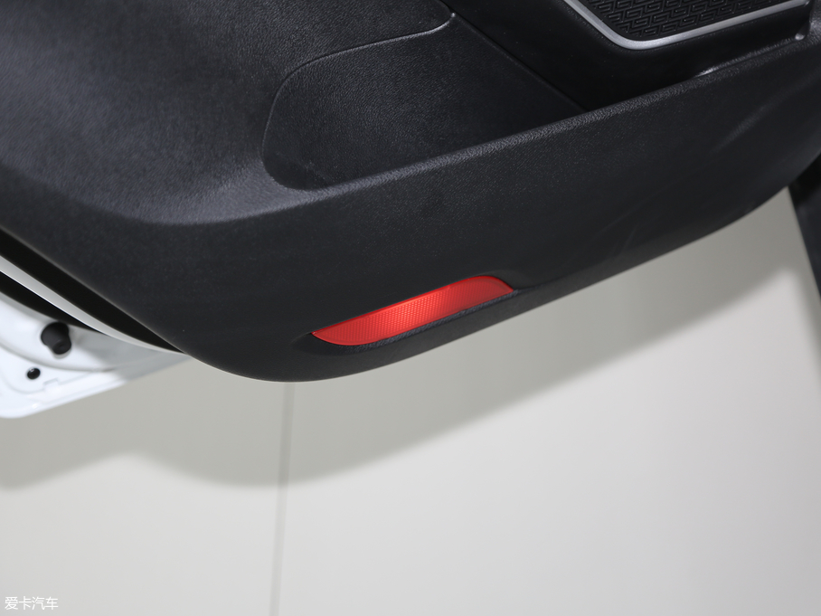 2018Խ Ŀ1.8TD ԄӃ4G