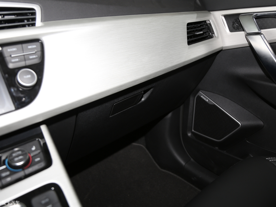 2018Խ Ŀ1.8TD Ԅ(dng)(q)(lin)4G(lin)