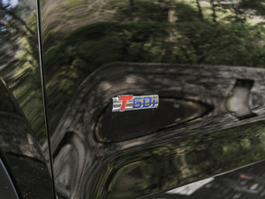 20181.8TD ԄӃ4G ^