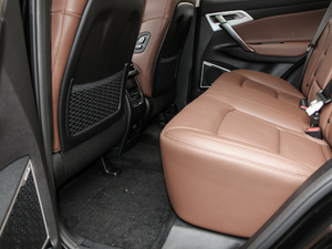 20181.8TD ԄӃ4G g