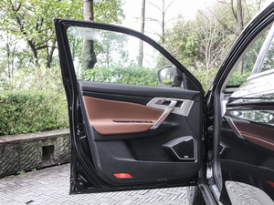 20181.8TD Ԅ(dng)(q)4G(lin) {λ܇(ch)T(mn)