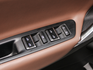 20181.8TD Ԅ(dng)(q)4G(lin) {܇ƅ^(q)	