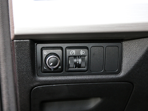 20181.8TD ԄӃ4G g