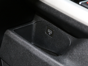 20181.8TD ԄӃ4G g