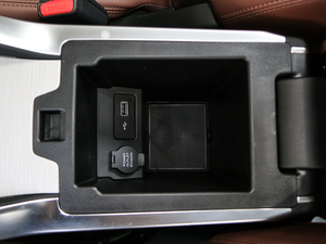 20181.8TD ԄӃ4G g