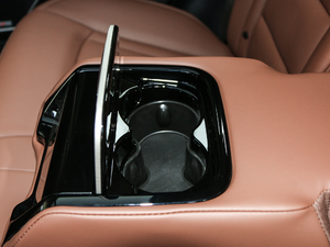 20181.8TD ԄӃ4G g