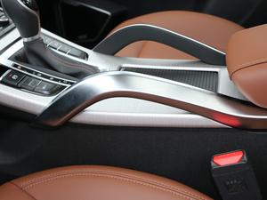 20181.8TD ԄӃ4G g