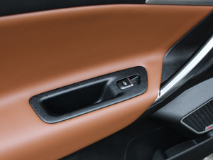 20181.8TD ԄӃ4G g