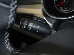 20182.0L ք(dng)(q) п؅^(q)