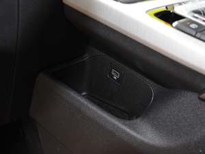 20181.8TD ԄӃ4G g