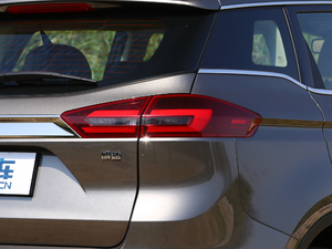 20181.8TD ԄӃ4G ^