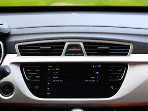 20181.8TD ԄӃ4G {L