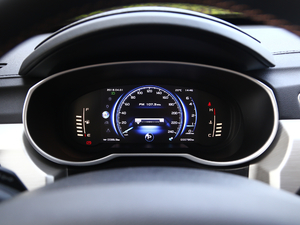 20181.8TD ԄӃ4G x