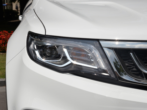 2018\Ӱ 1.8TD ԄӃ ^