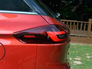 2018\Ӱ 1.8TD ԄӃ ^