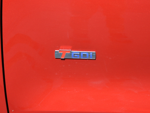 2018\Ӱ 1.8TD ԄӃ ^