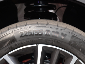 2018\Ӱ 1.8TD ԄӃ ݆̥ߴ