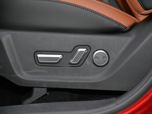 2018\Ӱ 1.8TD ԄӃ {{