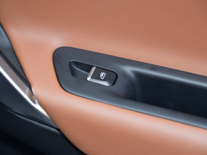 2018\Ӱ 1.8TD ԄӃ g