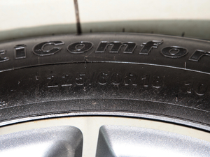 20181.8TD ԄӃ4G ݆̥ߴ