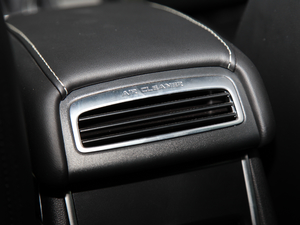 20181.8TD ԄӃ4G g