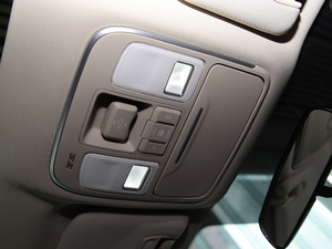 20181.8TD ԄӃ4G g