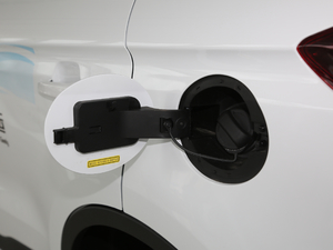 2018Ŀ1.8TD ԄӃ4G w