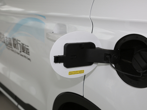 2018Ŀ1.8TD ԄӃ4G ^