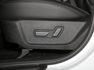 2018Ŀ1.8TD ԄӃ4G {{