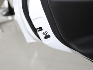 2018Ŀ1.8TD ԄӃ(lin)4G(lin) g