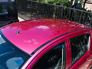 2012款1.4L STD豪华版 车顶