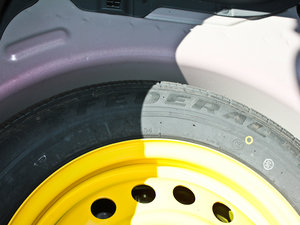 2012款1.4L STD豪华版 其它