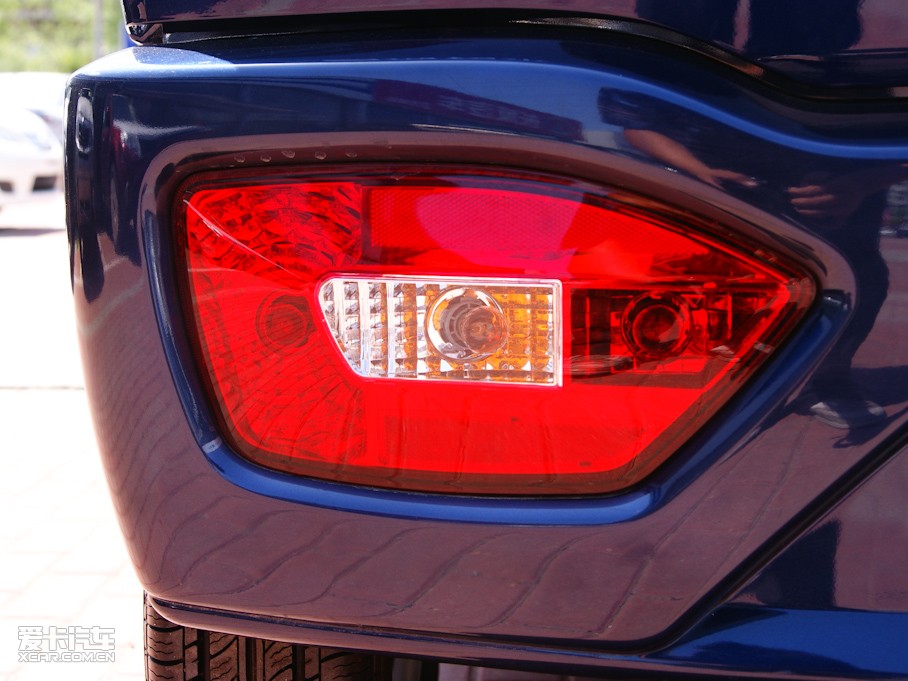 2010 e+ ES(jng)(j)