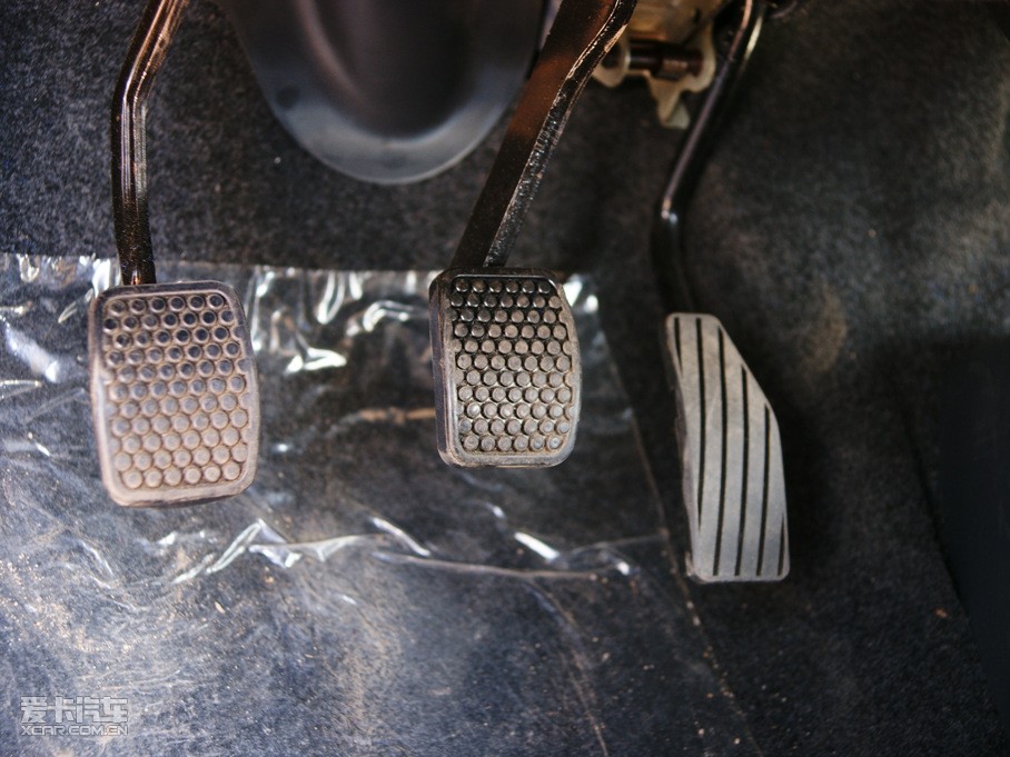 2010 e+ ES(jng)(j)