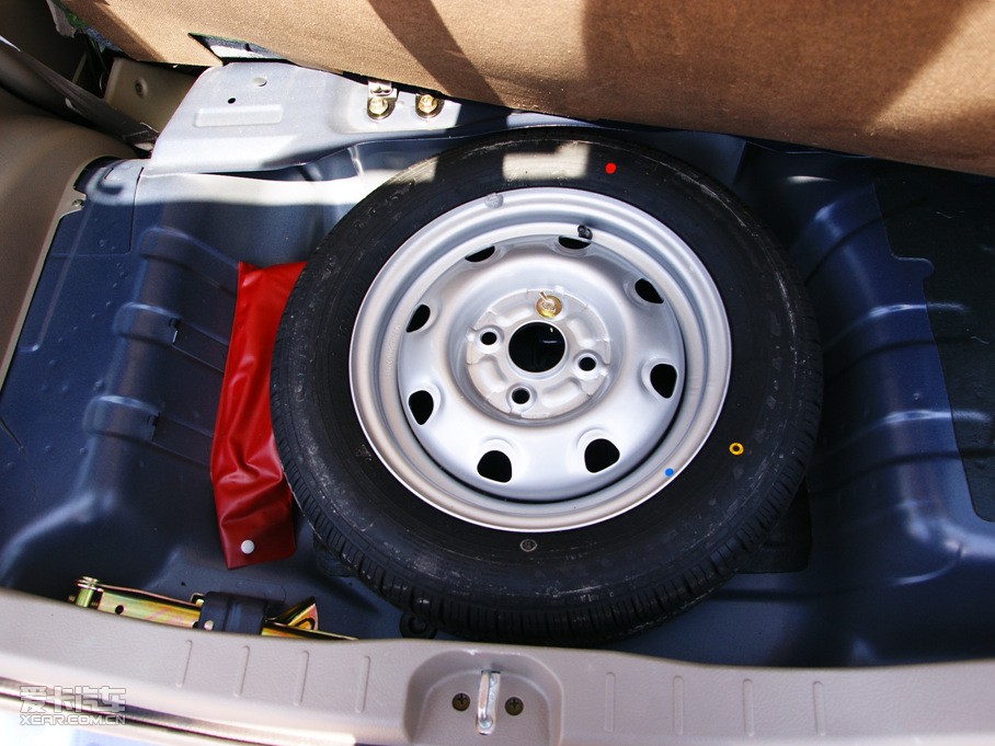 2010 e+ ES(jng)(j)