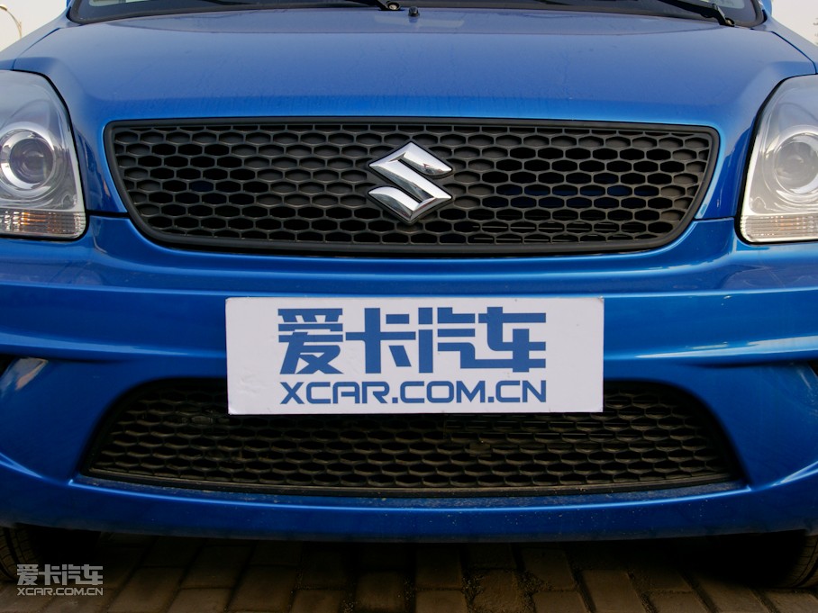 2010 e+ ES(jng)(j)