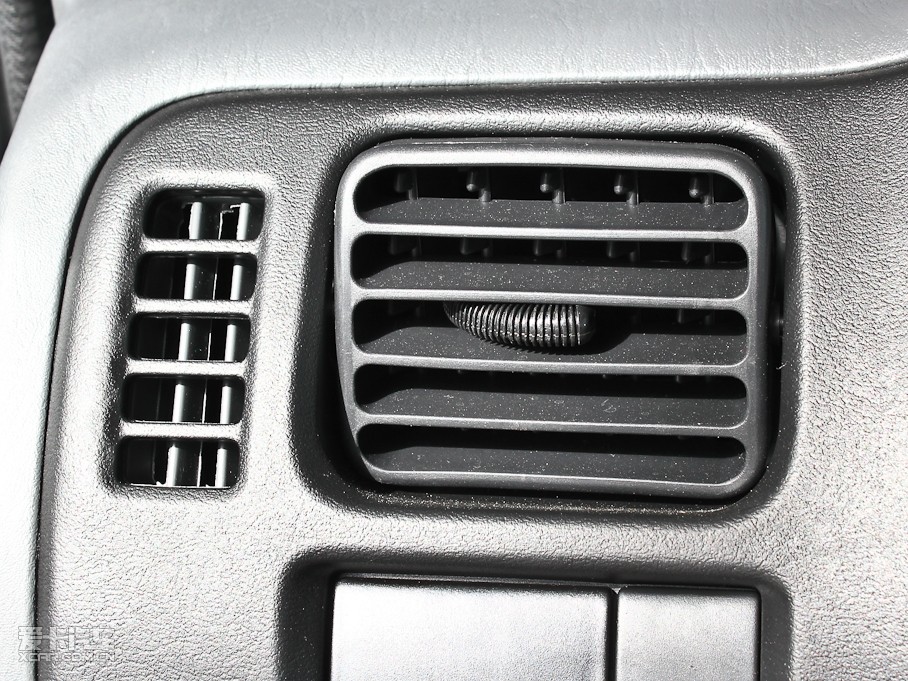 2010����� 1.0L ������