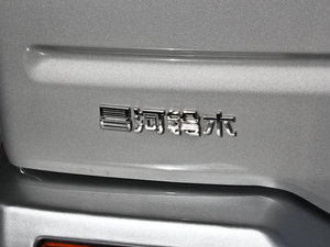 2010款1.0L 经济版 细节外观