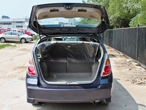 2011款1.4L 手动豪华I版 空间座椅
