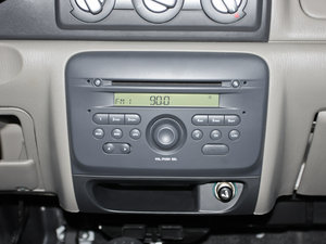 2012款e+ 1.4L VVT标准版 中控区