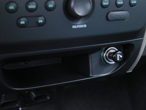 2014款全能版 1.4L 实用型 中控区