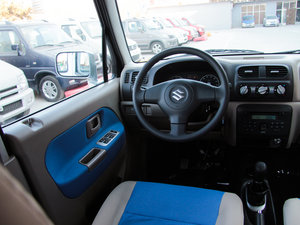 2014款全能版 1.4L 实用型 中控区